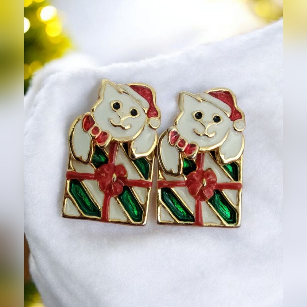 Vintage Holiday Cat Earrings for Pierced Ears
